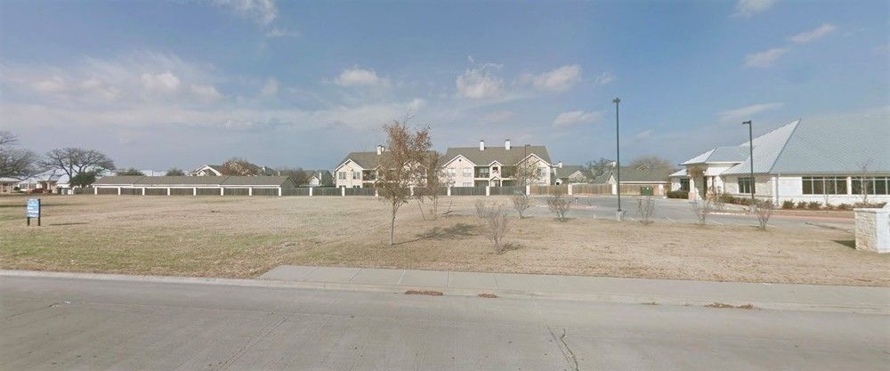 Granbury Office Pad : 1100 Crawford Place, Granbury, TX 76048